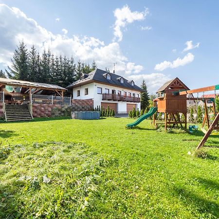 Holiday Home Смржовка Экстерьер фото