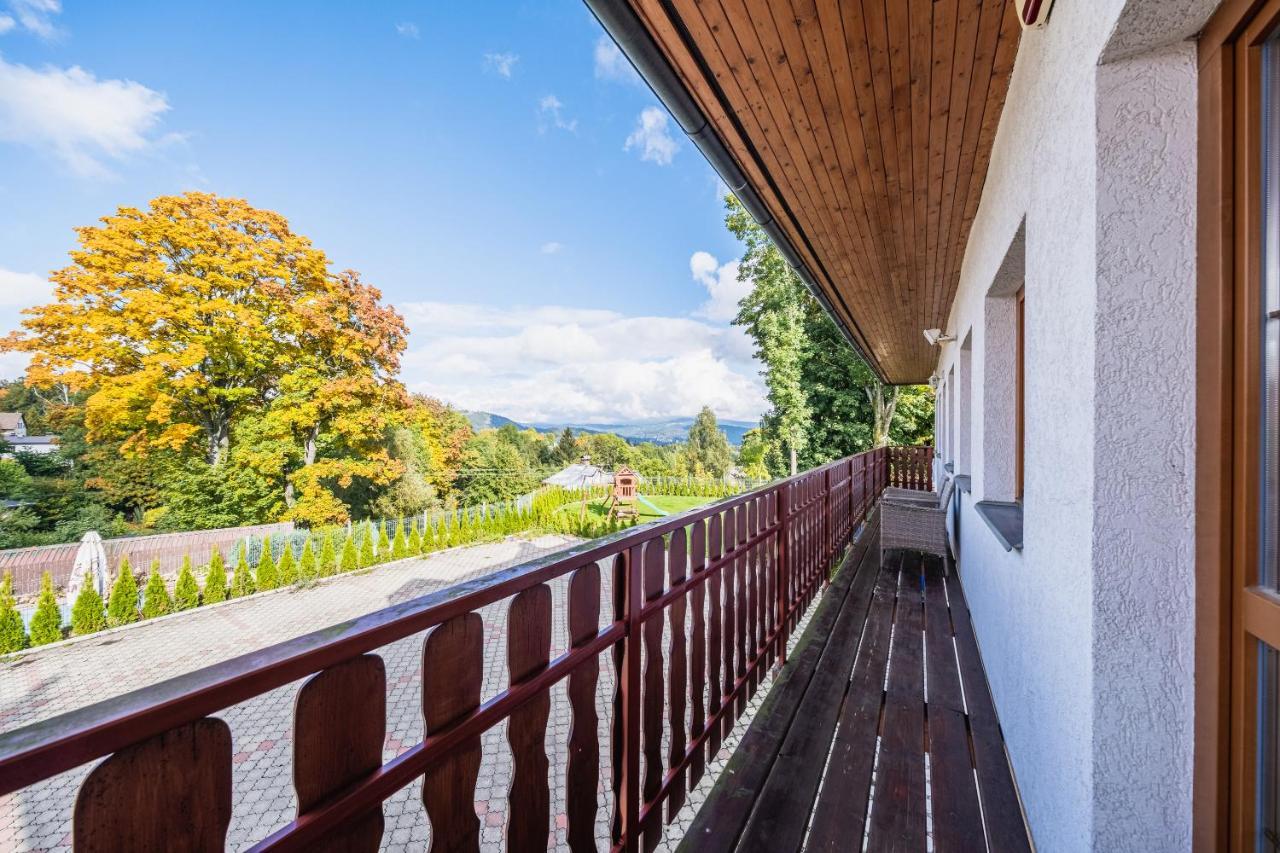 Holiday Home Смржовка Экстерьер фото