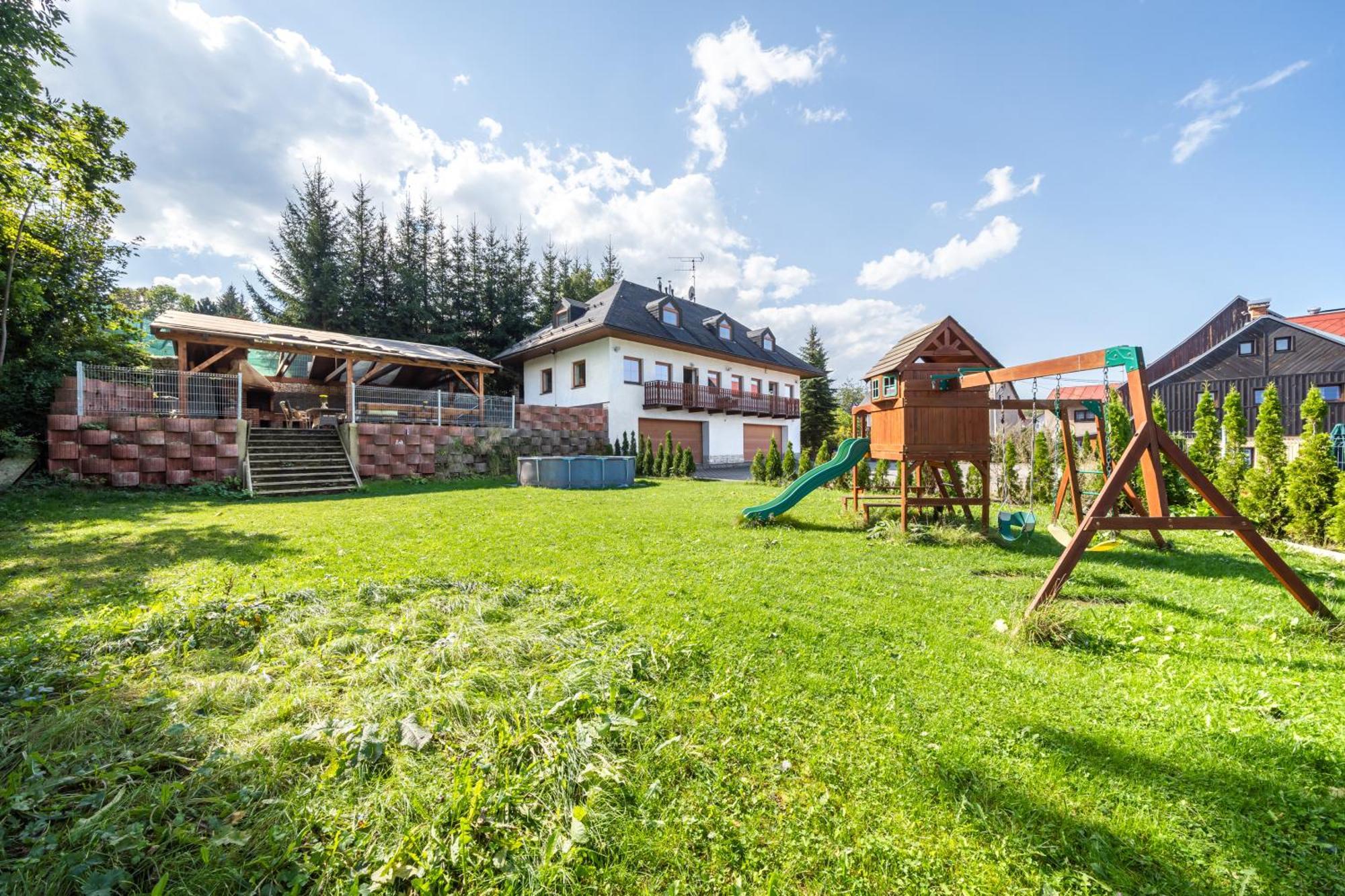 Holiday Home Смржовка Экстерьер фото