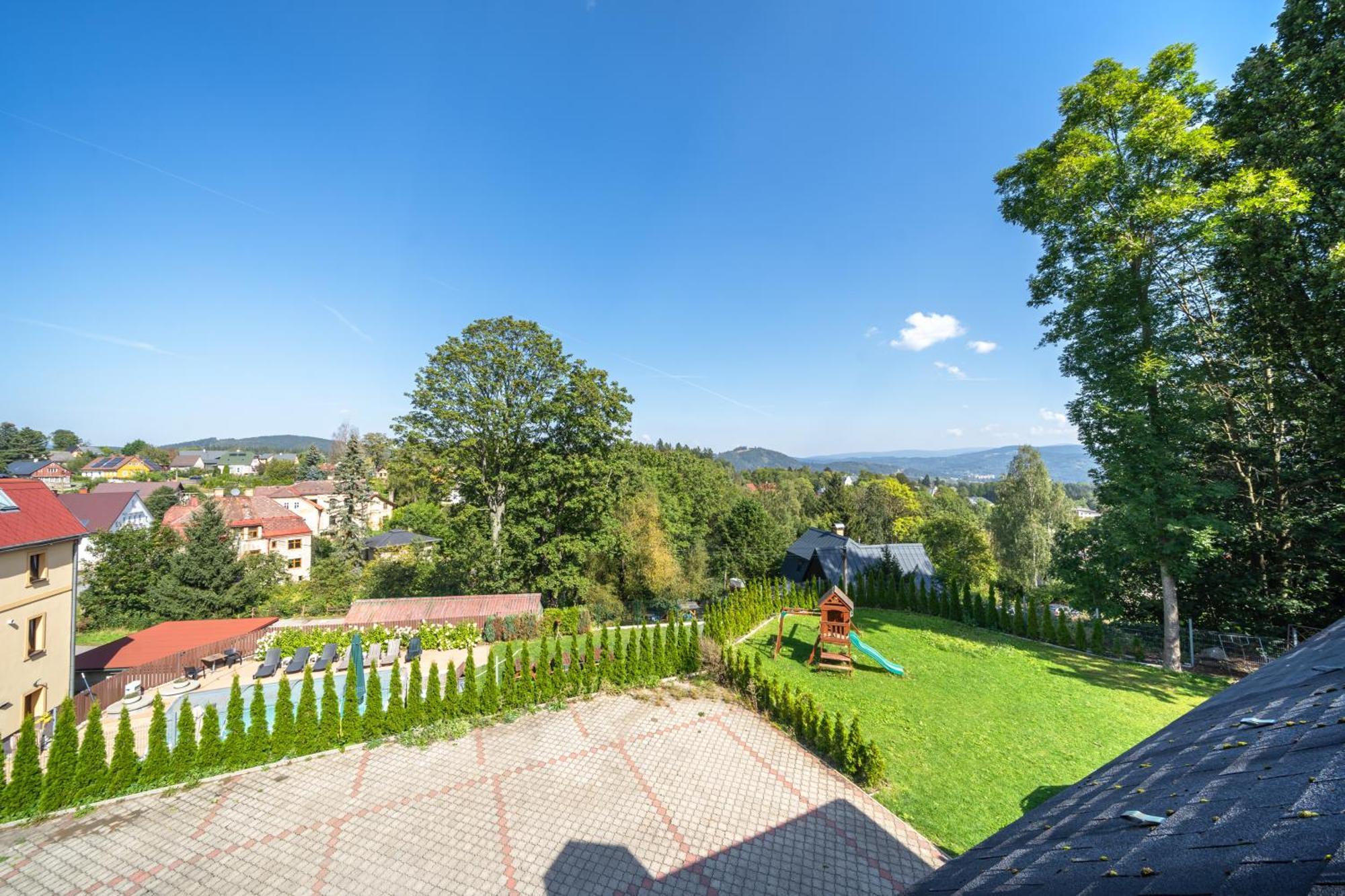 Holiday Home Смржовка Экстерьер фото